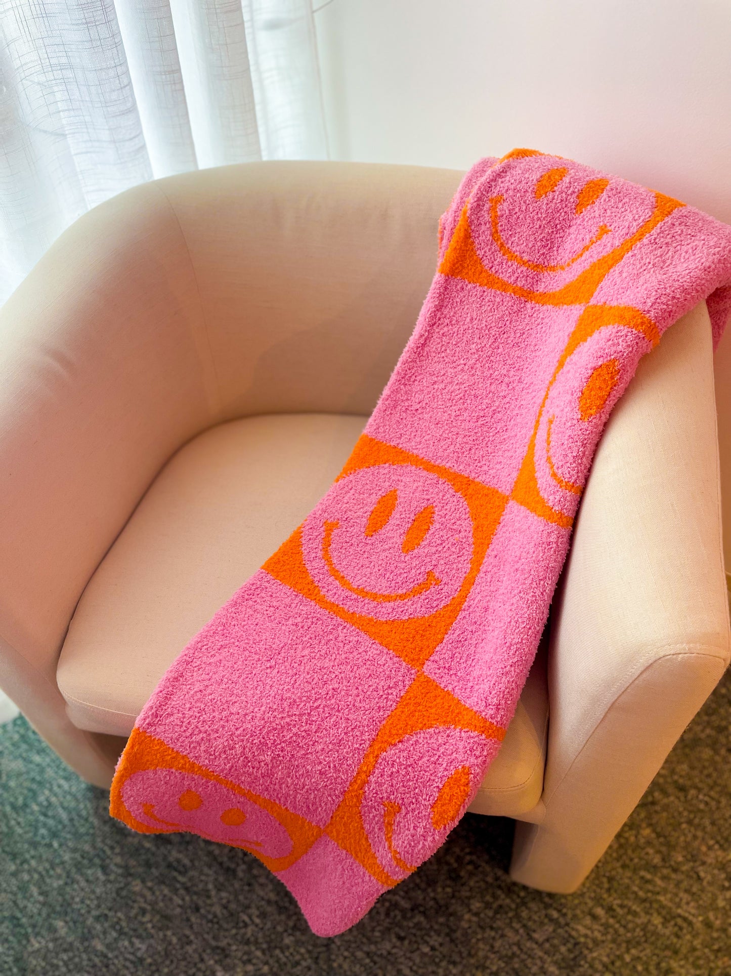 Neon Smiley Checkered Lux Blankets (2 colors)